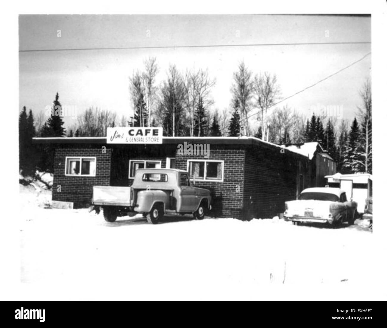 Un caffè ad Anzac, Alberta, che offre uno spazio di ritrovo locale per la comunità, probabilmente un hub per i membri della comunità mennonita. Foto Stock