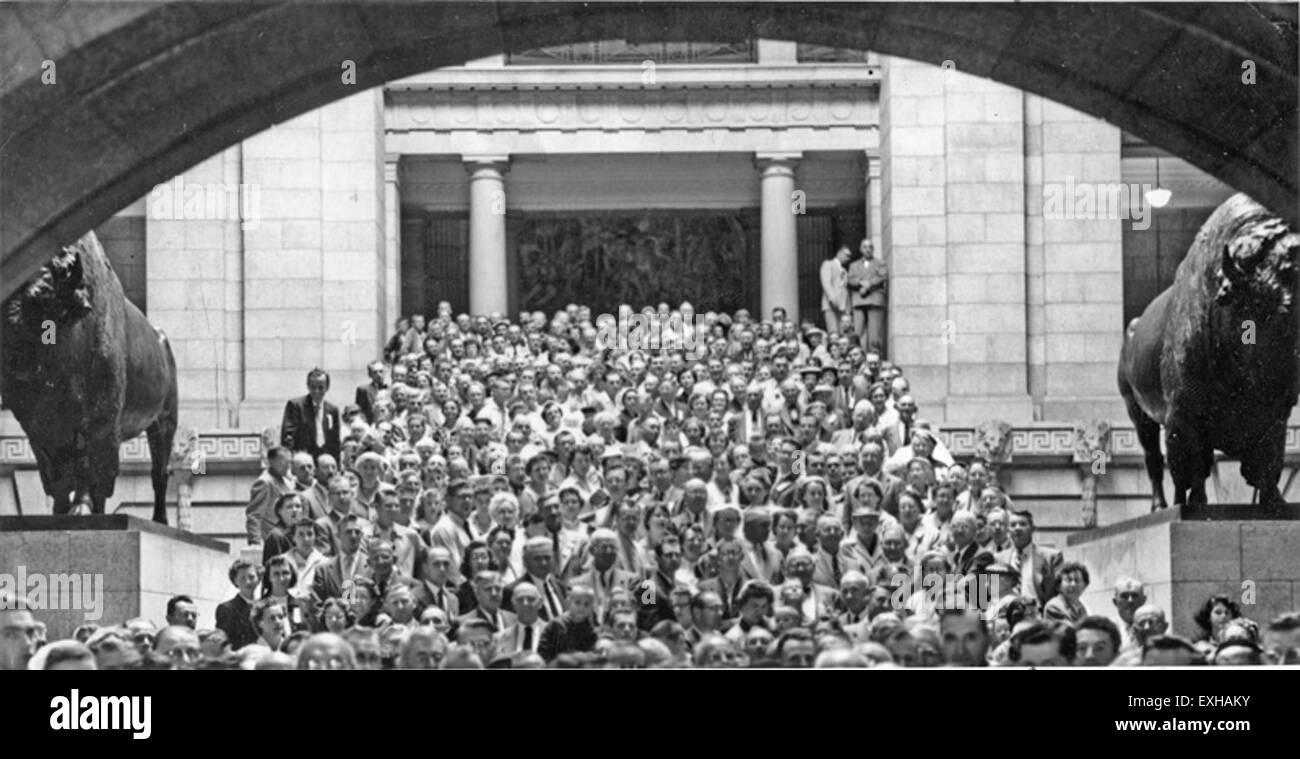 La Conferenza generale del 1956, la riunione della Chiesa mennonita, affrontò le questioni denominazionali chiave, concentrandosi sulla fede, la dottrina e le attività ecclesiastiche per la crescente comunità mennonita. Foto Stock