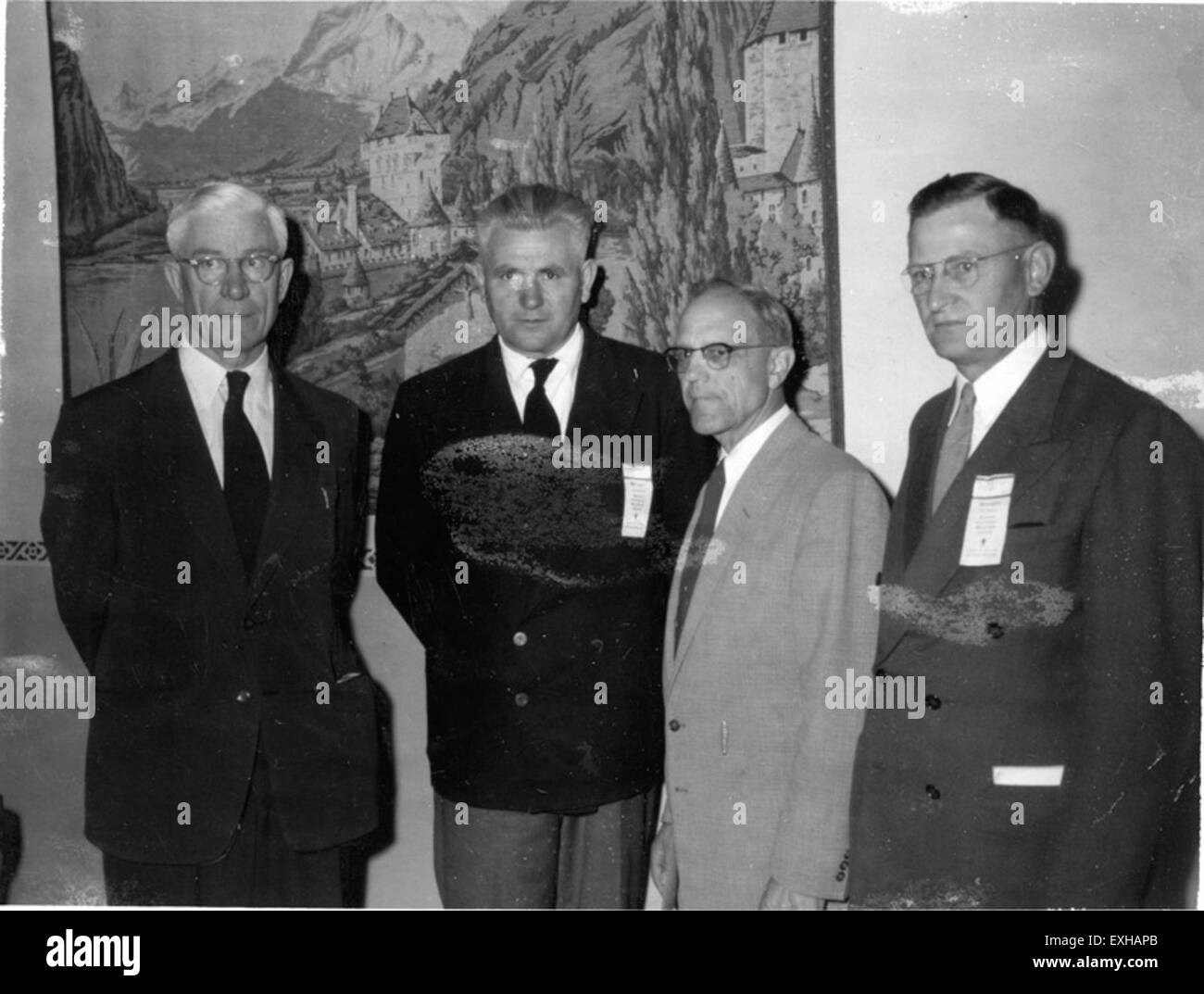 La riunione della Chiesa mennonita della Conferenza generale del 1956, un evento significativo nella comunità mennonita, dove i leader e i membri della Chiesa si sono riuniti per discutere di questioni religiose, borse di studio e programmi di sensibilizzazione. Foto Stock