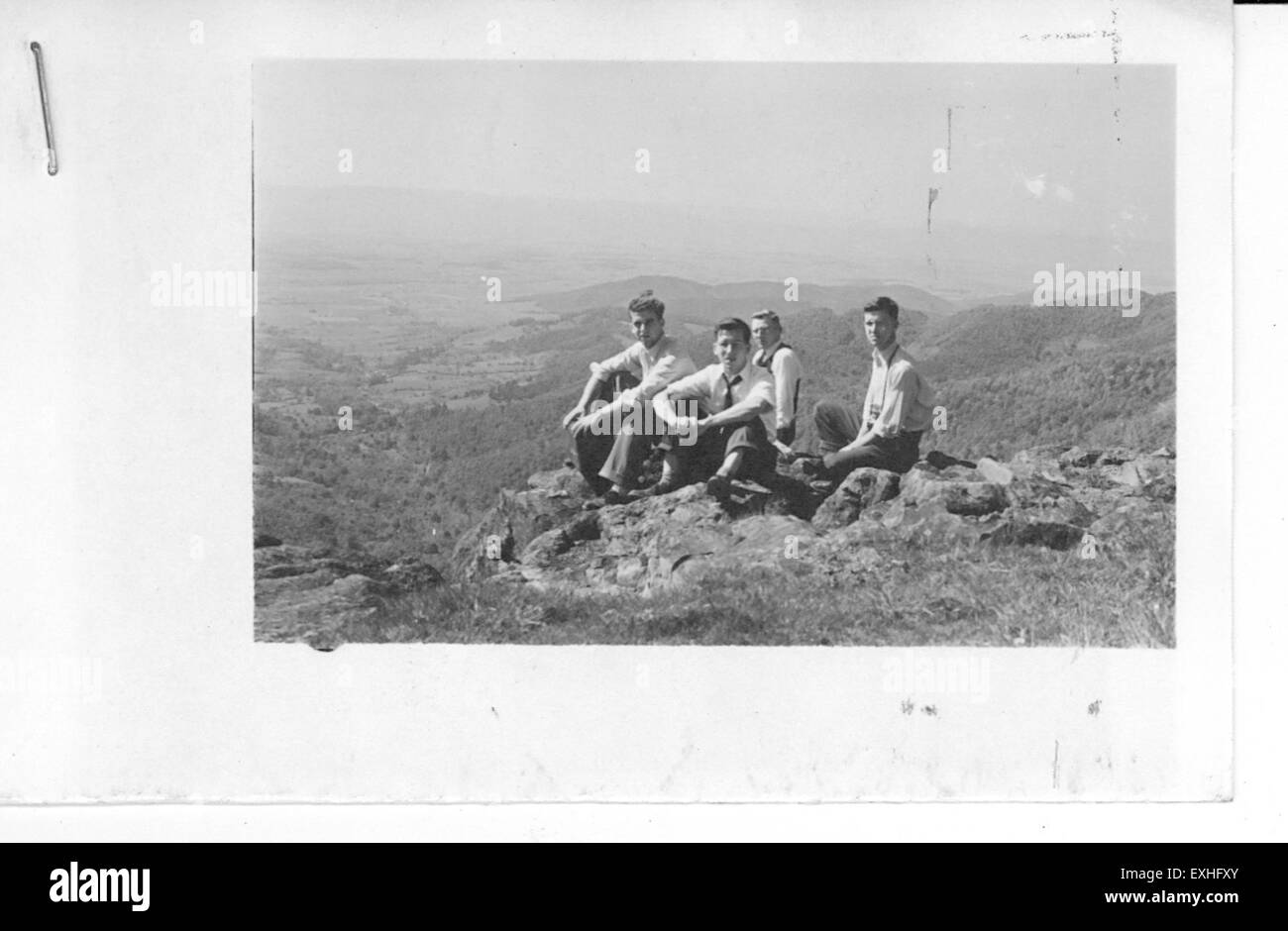 Una vista di Luray, Virginia, una città storica nella Shenandoah Valley, conosciuta per la sua bellezza paesaggistica, il suo significato storico e la vicinanza alle grotte di Luray. Foto Stock