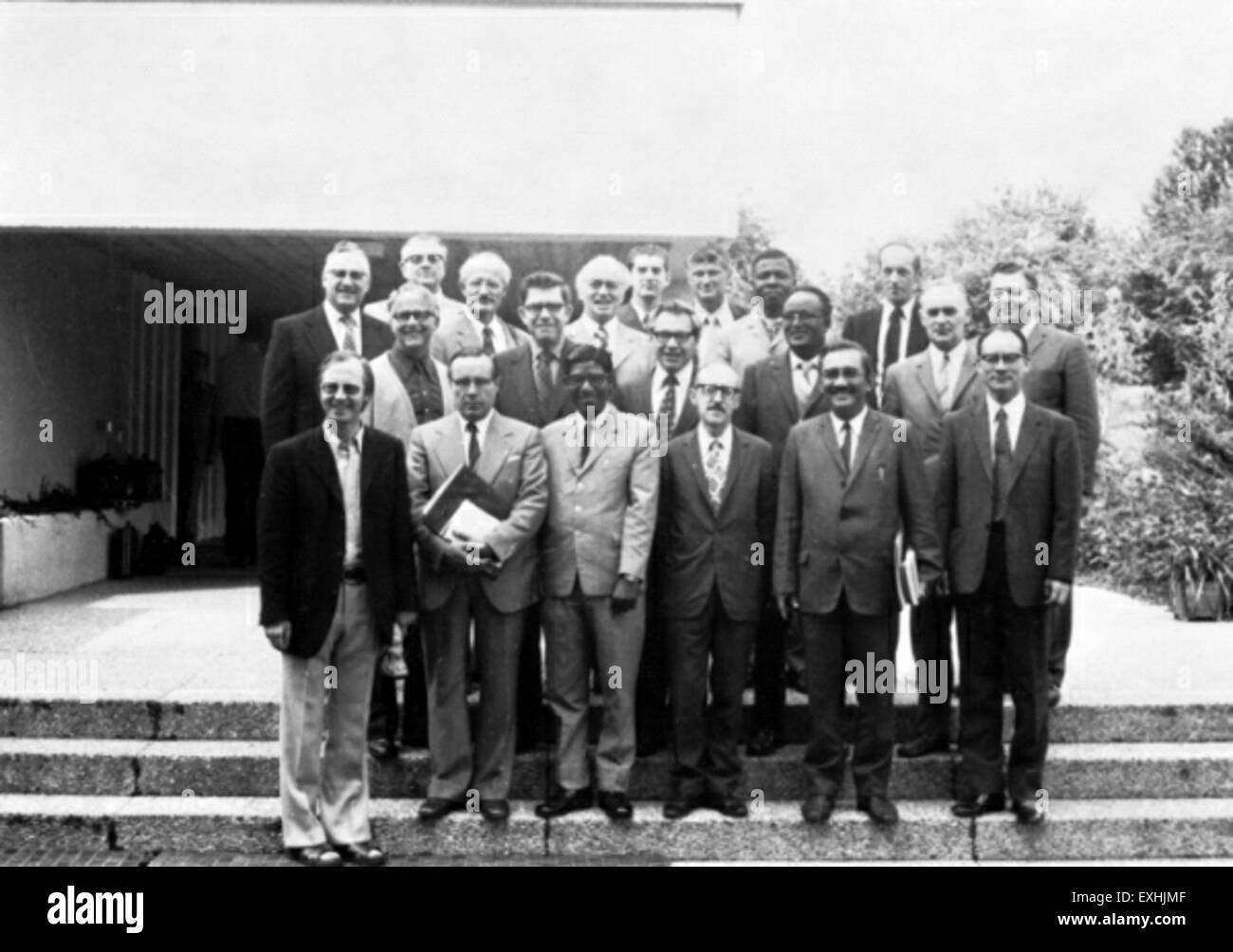 Il Presidium Meeting della Conferenza mondiale mennonita del 1973 ha riunito i leader mennoniti globali per discutere le questioni chiave che interessano la comunità mennonita in tutto il mondo, favorendo la collaborazione e la collaborazione tra le nazioni. Foto Stock