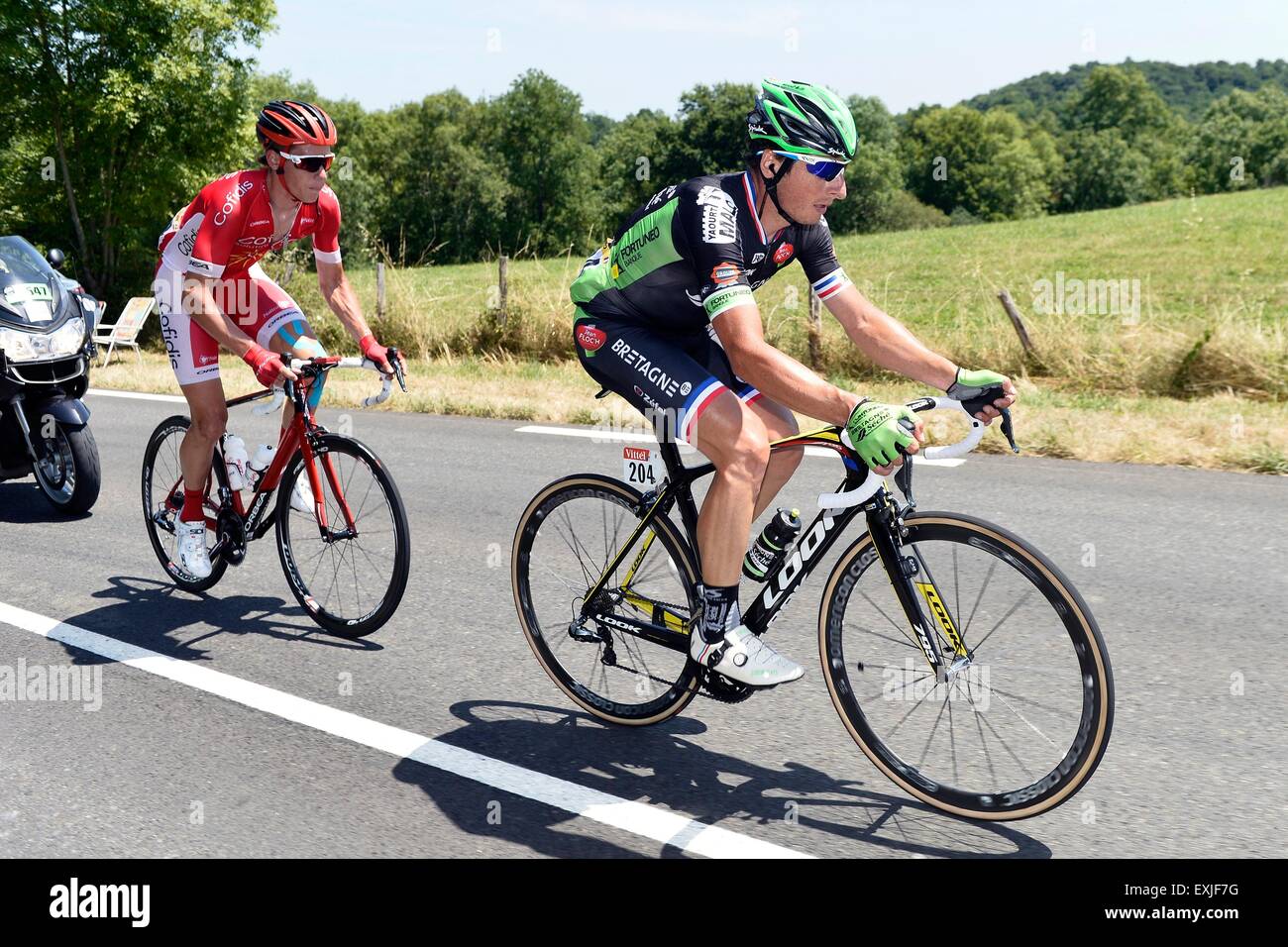 Tarbes per La Pierre-Saint-Martin, Francia. 14 Luglio, 2015. VAN BILSEN Kenneth di Cofidis, soluzioni Crediti e FEDRIGO Pierrick Bretagne - Seche Environnement sono il gruppo di fuga durante la fase 10 del 102º edizione del Tour de France 2015 con inizio a Tarbes e finire in La Pierre-Saint-Martin, Francia (167 km) Credit: Azione Plus immagini di sport/Alamy Live News Foto Stock