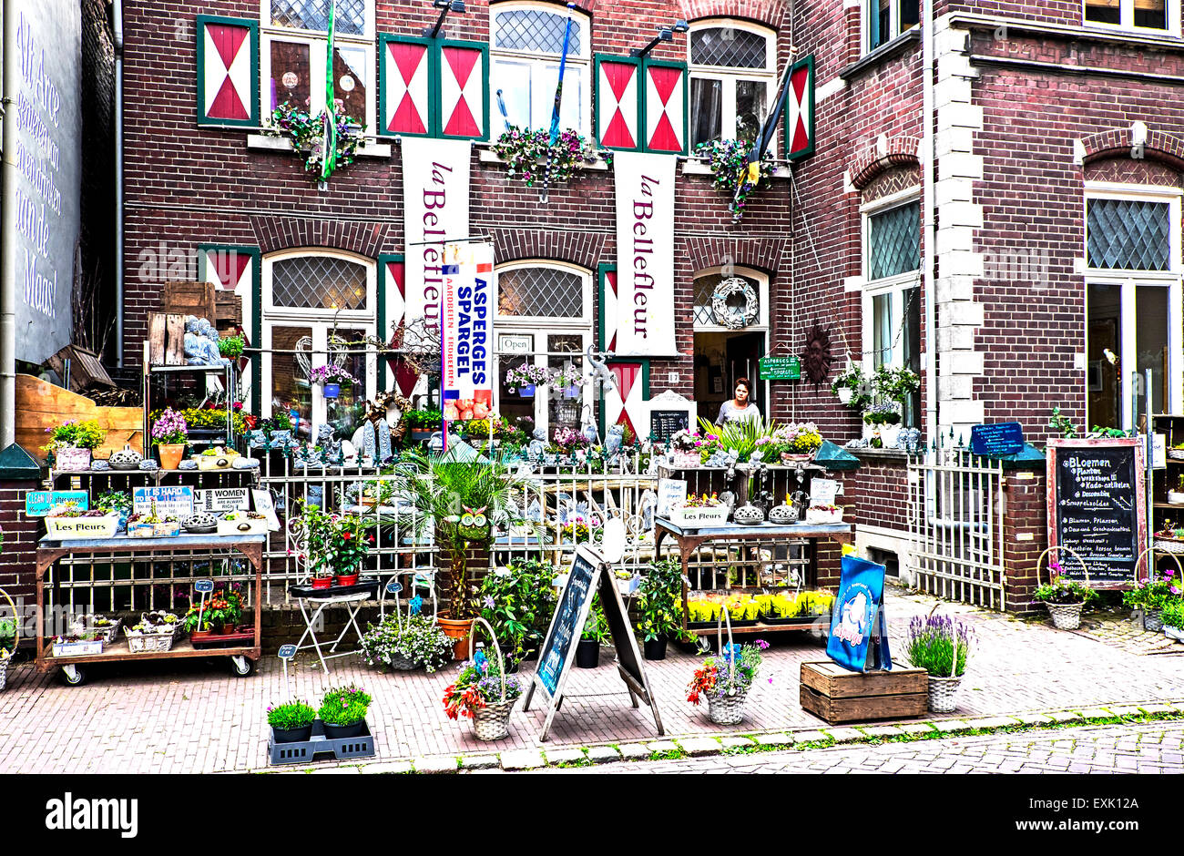 Fiore e negozio di articoli da regalo in Arcen, Paesi Bassi; Blumen- und Geschenkladen in Arcen, Niederlande Foto Stock