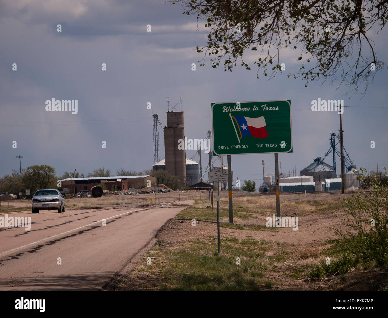 Marker al confine lungo la US 87, lasciando in New Mexico. Texas racconta gli automobilisti che stanno entrando nel Lone Star State. Foto Stock