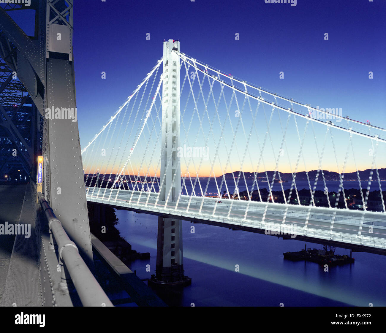 Ponte della Baia di San Francisco nuovo east span di notte Foto Stock