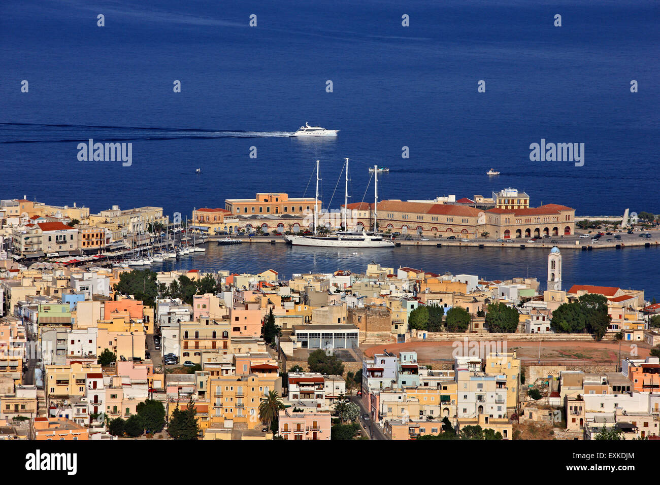 Vista panoramica del porto di Ermoupolis Syros Island, Cicladi Mar Egeo, Grecia. Foto Stock