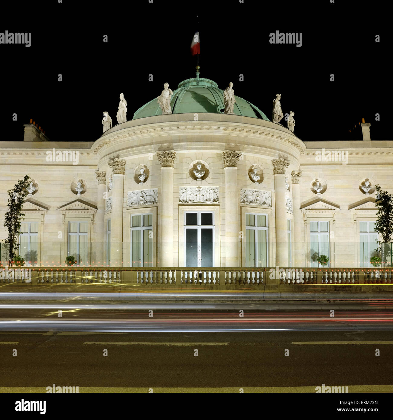 Grande Chancellerie de la legione d'onore all'Hotel de Salm di notte Foto Stock