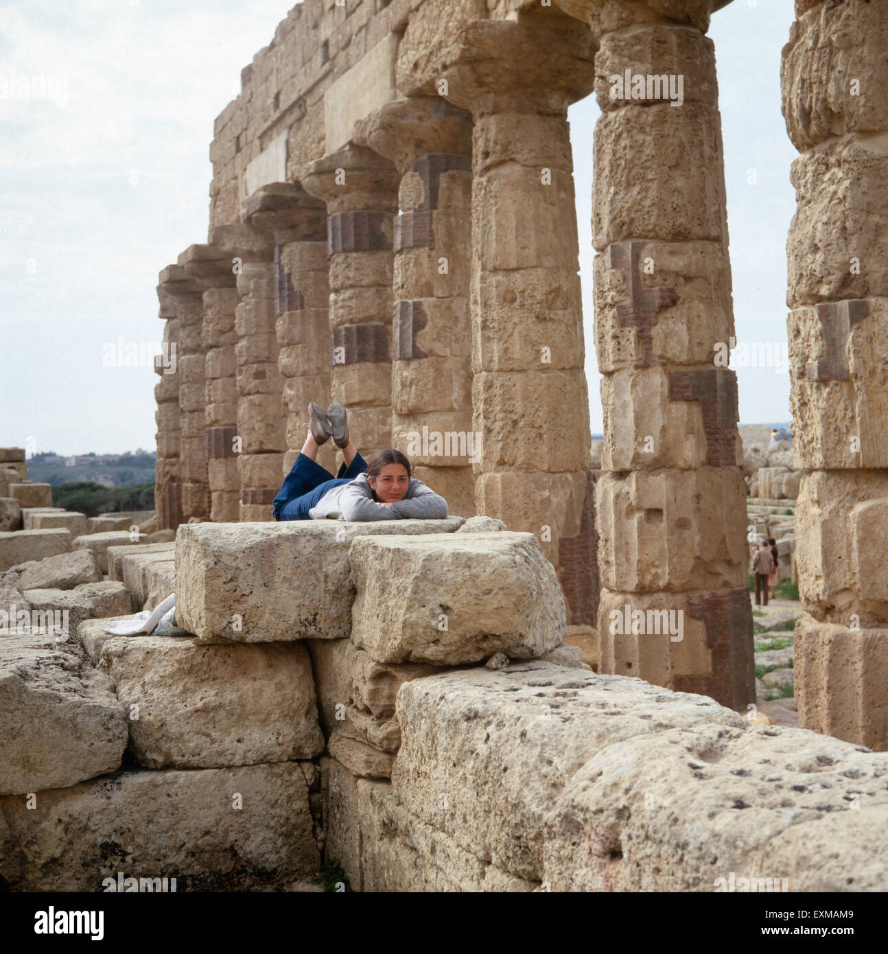 Die Akropolis der archäologischen Fundstätte Selinunt auf Sizilien, Italien 1970er Jahre. L'acropoli del sito archeologico Selinunt della Sicilia degli anni settanta. Foto Stock