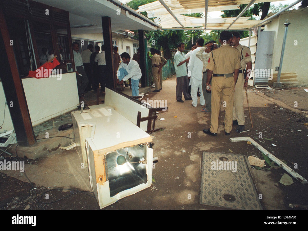 Proprietà di attacco bungalow Chagan Bhujbal danneggiata distrutta, Bombay, Mumbai, Maharashtra, India, Asia Foto Stock