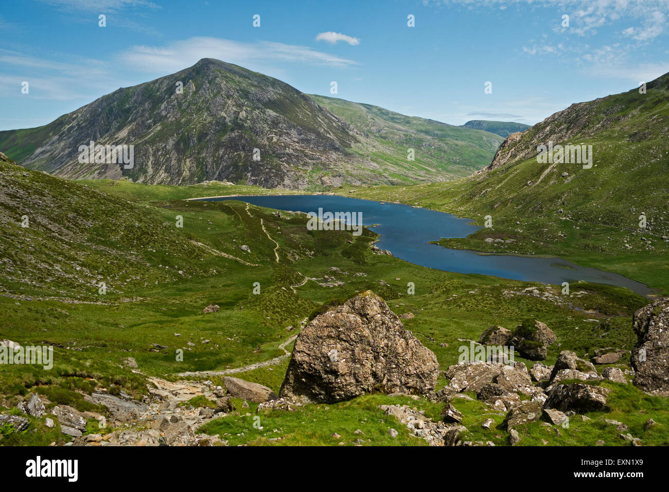 Cwm Idwal Ogwen Snowdonia North Wales UK Idwal Llyn Lake, penna yr Ole Wen.a piedi. paesaggio, montagne, Foto Stock