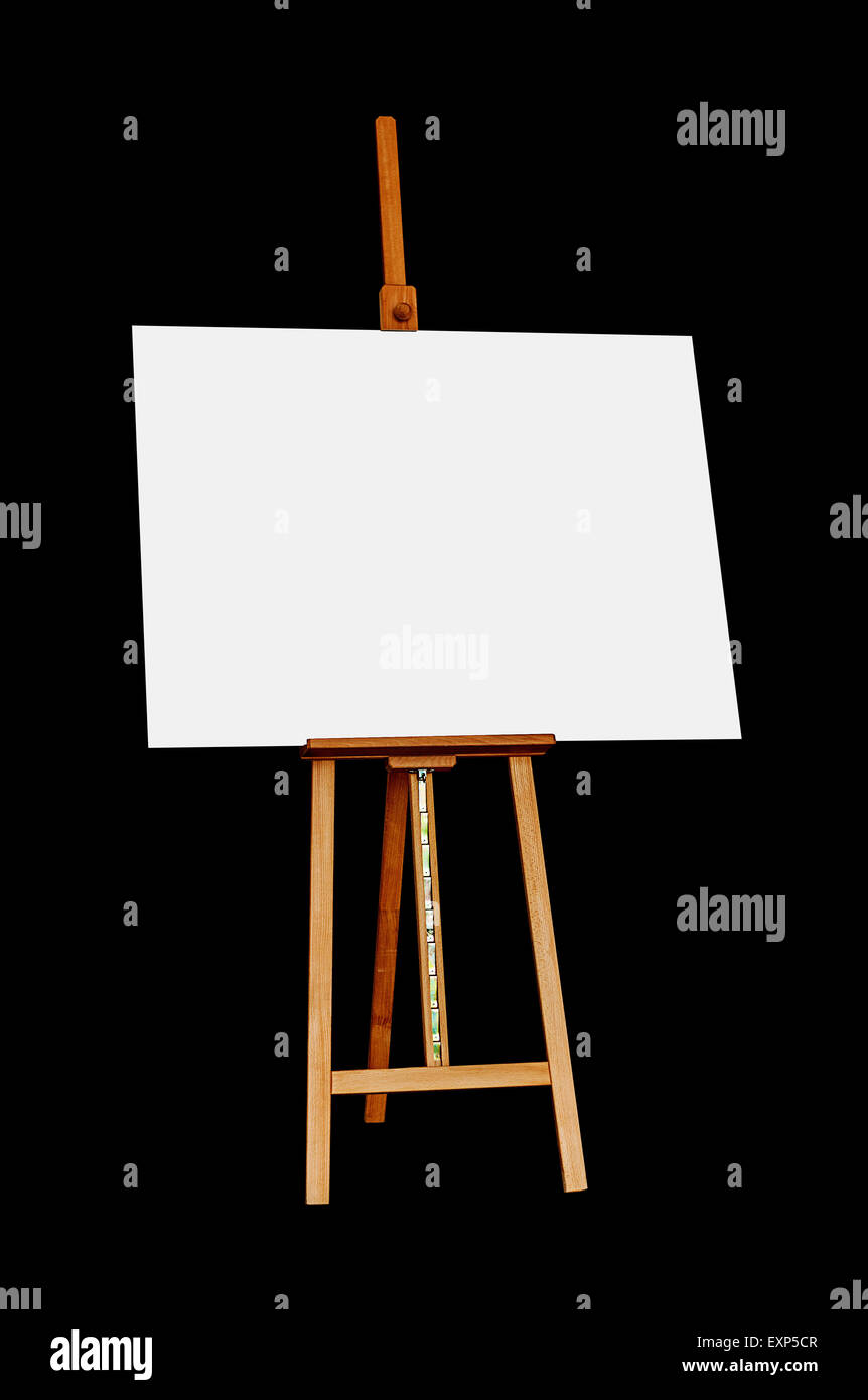 Cavalletto in legno con vuoto per la pittura come copia di spazio per Mock up isolati su sfondo nero Foto Stock