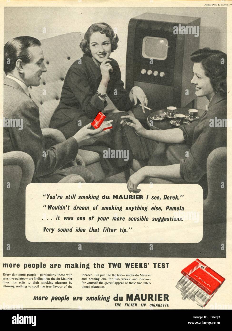 1950S UK Du Maurier sigarette Magazine annuncio pubblicitario Foto Stock