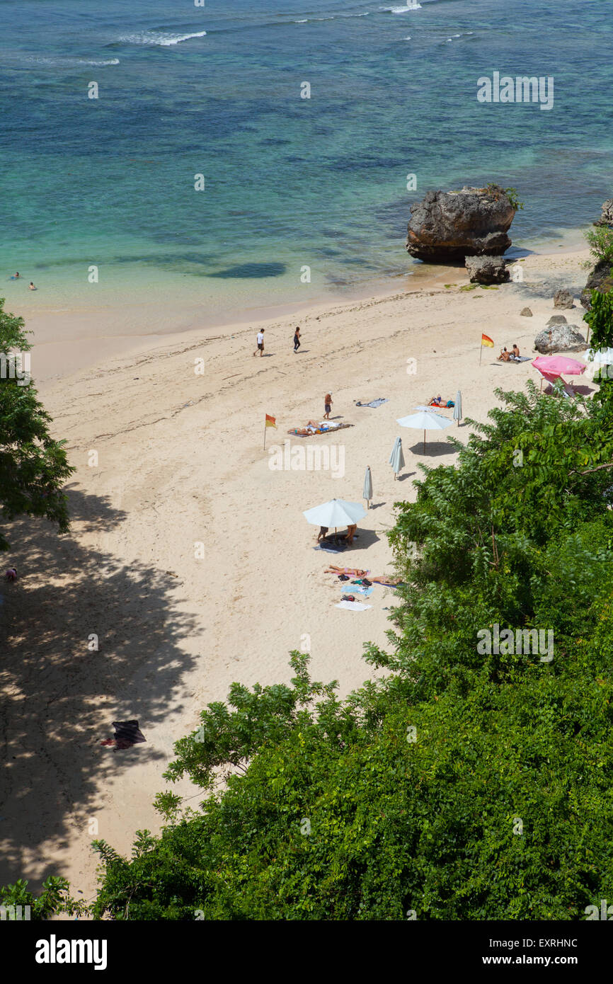 Vista uccelli della spiaggia di Padang-padang a Labuan Sait, Kuta Sud, Badung, Bali, Indonesia. Foto Stock
