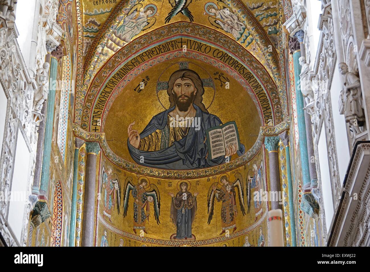 Mosaico di Gesù Cristo, Cattedrale di Cefalù, Cefalu, Sicilia, Italia, Europa Foto Stock