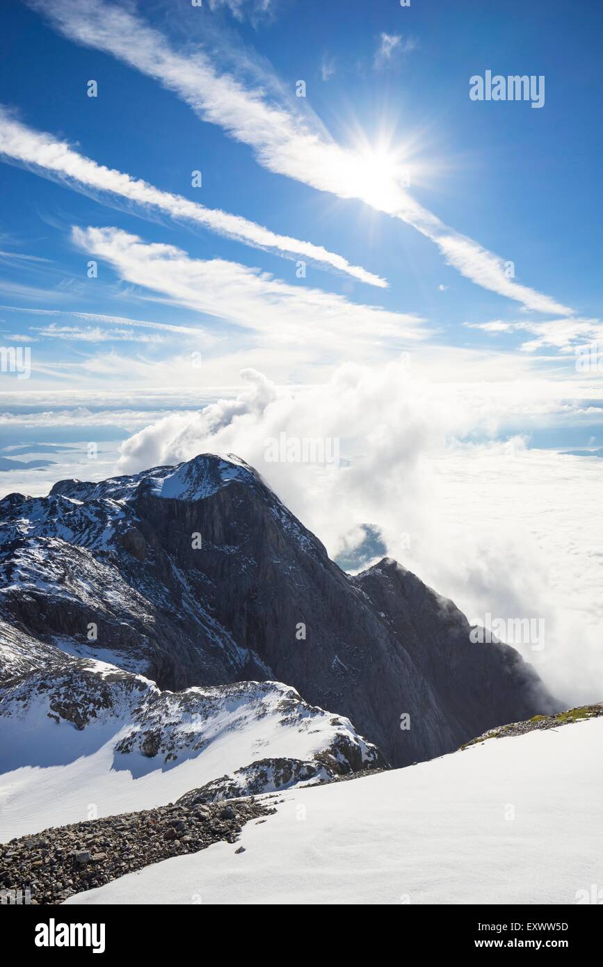 Vista la mattina da Hochkoenig al Grosser Bratschenkopf, sulle Alpi di Berchtesgaden, Austria Foto Stock