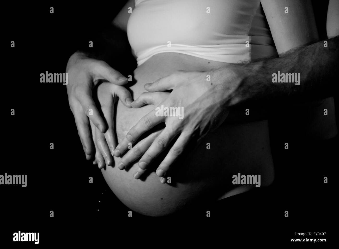 La dolce attesa di una gravidanza Foto Stock