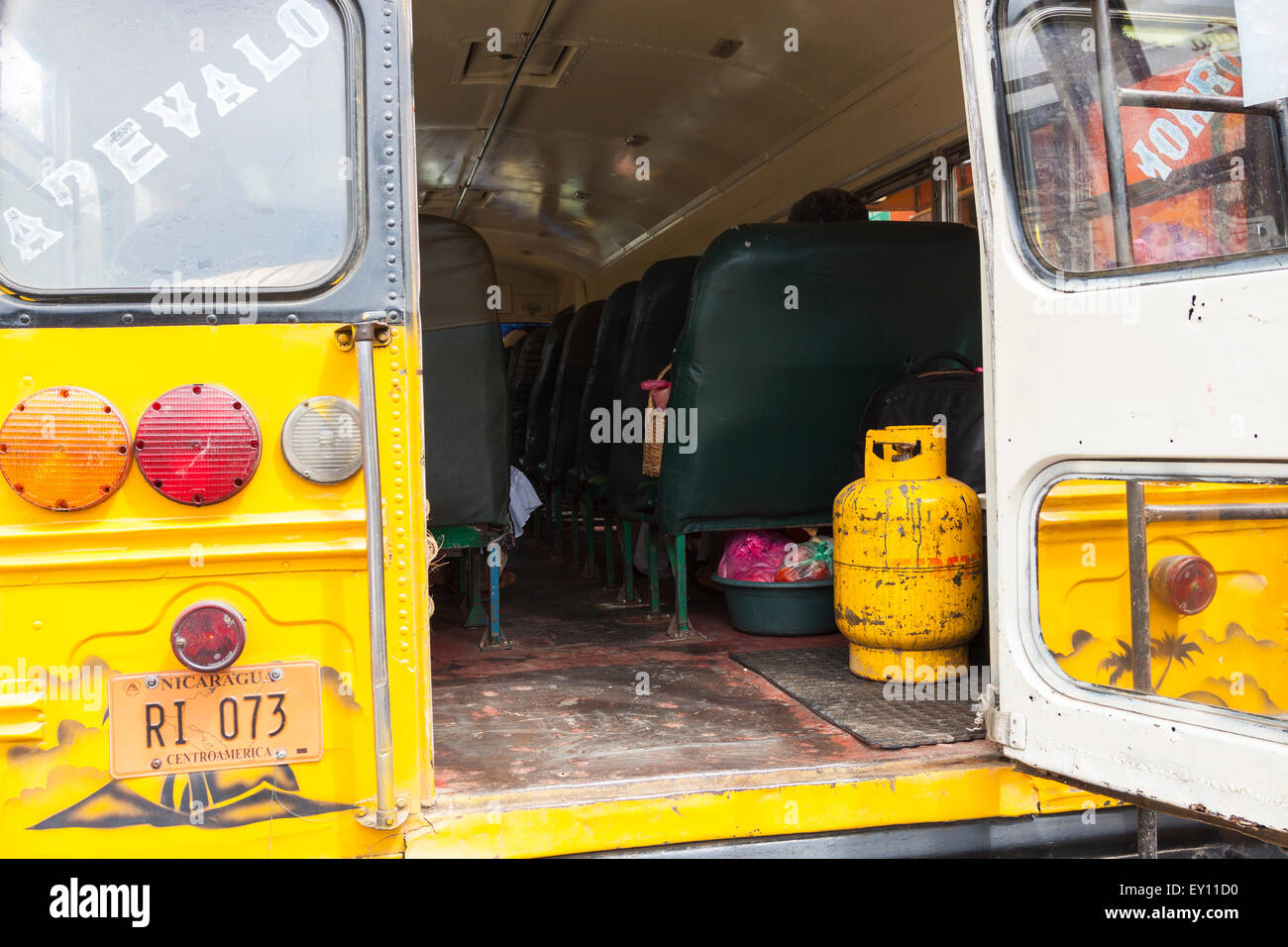 Dettaglio di autobus di ritorno porta in San Juan del Sur, Nicaragua Foto Stock