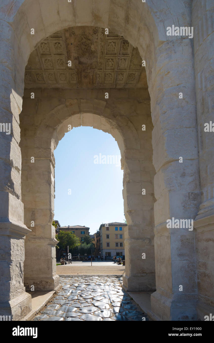 Un dettaglio dell'Arco dei Gavi o Arco dei Gavi a Verona Foto Stock