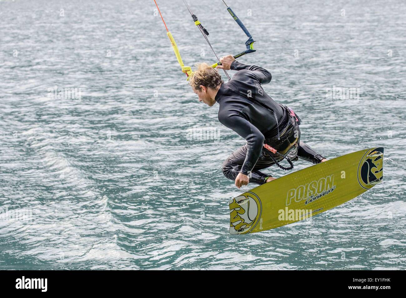 Vento forte per il kite surf sul lago Achensee Foto Stock