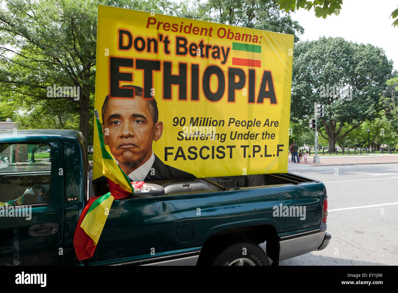 Etiope protesta americani al di fuori della Casa Bianca contro il presidente Obama la prevista visita ufficiale in Etiopia Foto Stock