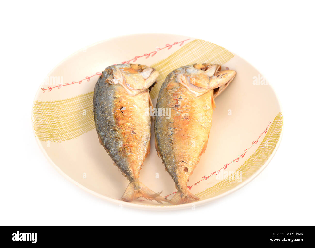 Sgombri fritti su un piatto (cibo tailandese) Foto Stock