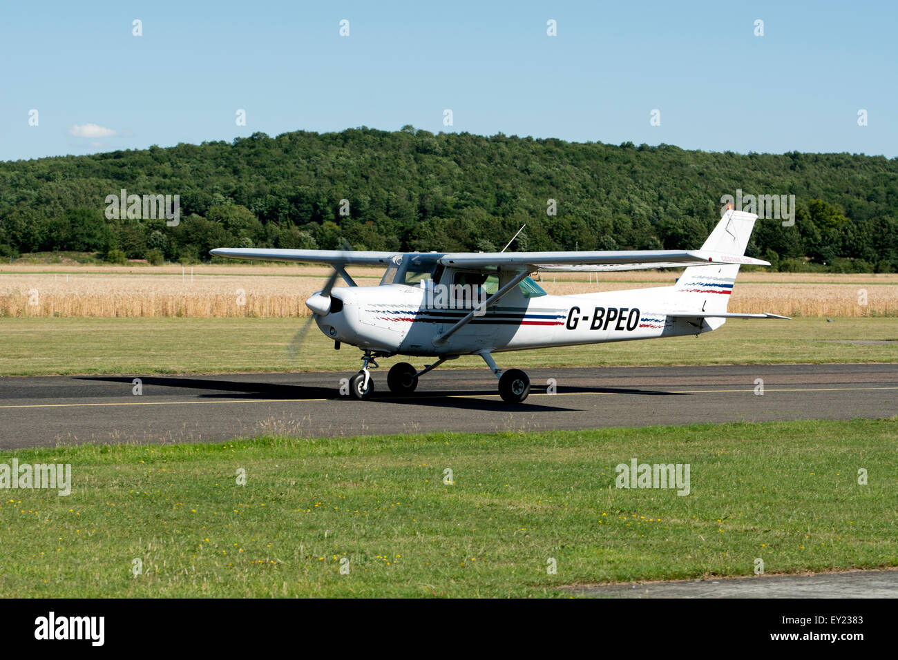 Cessna 152 (G-BPEO) Foto Stock