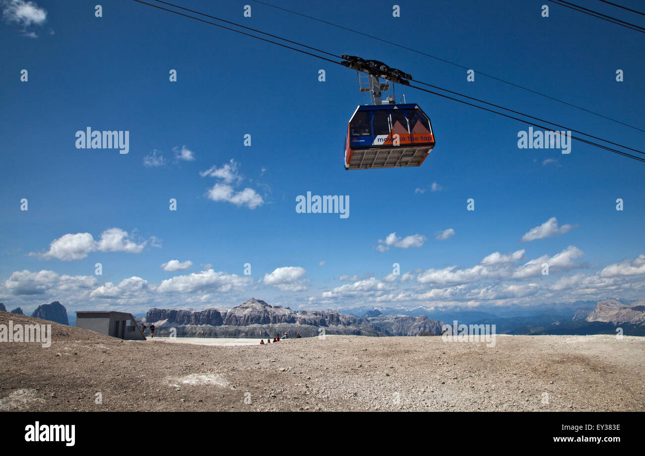 Cabina della Marmolada Funivia sollevare, da Malga Ciapela a Serauta a Punta Rocca, Dolomiti, Italia Foto Stock