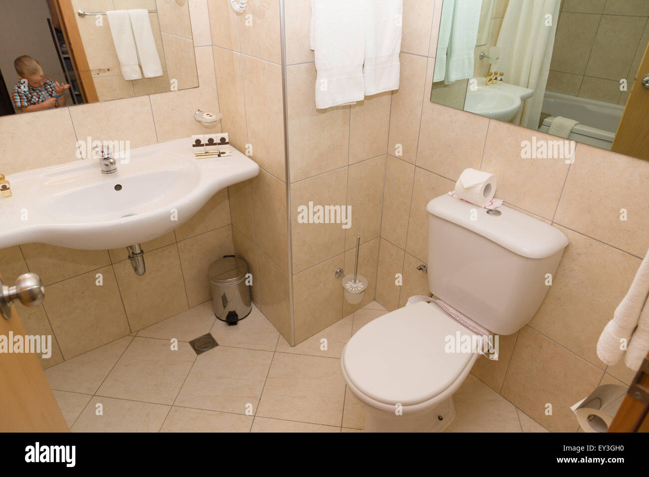 La toilet Colazione in hotel è necessario per effettuare manipolazioni igienico Foto Stock