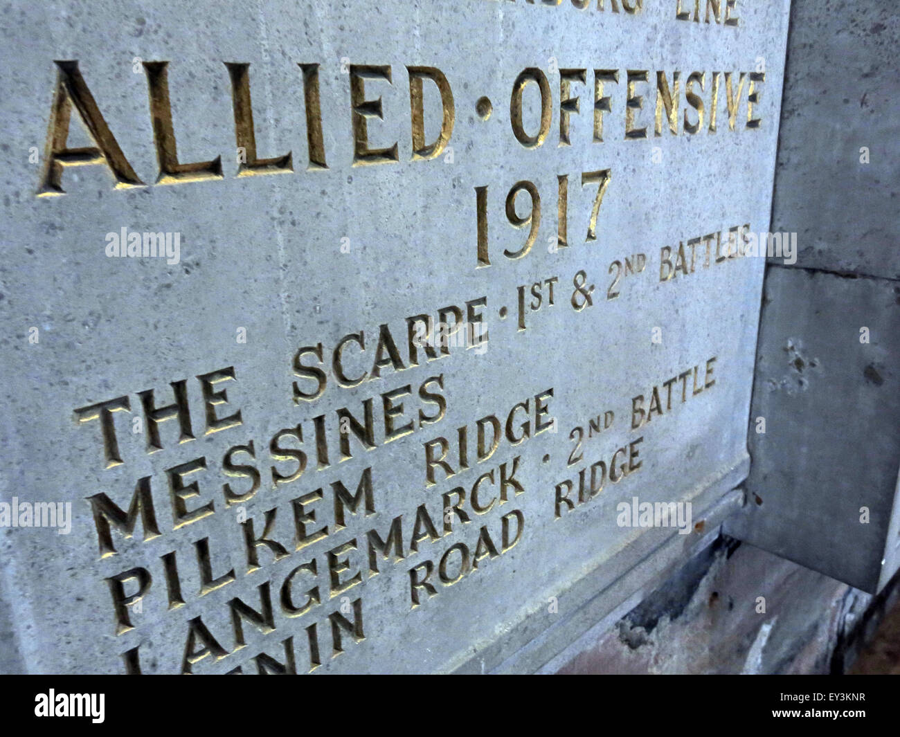 Scarpe Memorial Carlisle Cathedral, Cumbria, Inghilterra, UK - Allied Offensive, 1917 - Messines, Pilkem Ridge, Langemarck Foto Stock