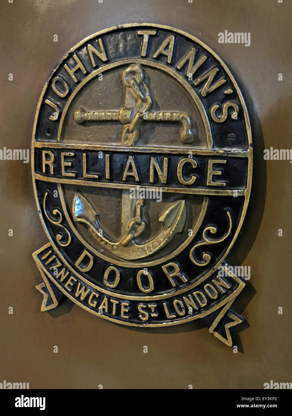 John Tanns cassaforte, Reliance porta, 117 Newgate St, Londra, Inghilterra, Regno Unito Foto Stock