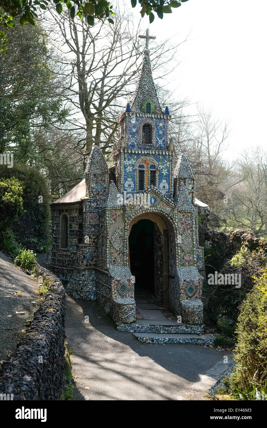 La piccola cappella Guernsey coperti in Cina rotto da pellegrini Foto Stock