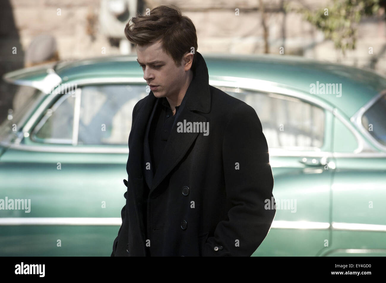 La vita è un dramma 2015 film diretto da Anton Corbijn e scritto da Luca Davies. Essa è basata sull'amicizia della vita fotografo Dennis Stock e attore di Hollywood James Dean. Questa fotografia è per il solo uso editoriale ed è il copyright del film company e/o il fotografo assegnato dal film o società di produzione e può essere riprodotto solo da pubblicazioni in congiunzione con la promozione del film di cui sopra. Un credito per il film company è richiesto. Il fotografo deve anche essere accreditato quando noto. Foto Stock