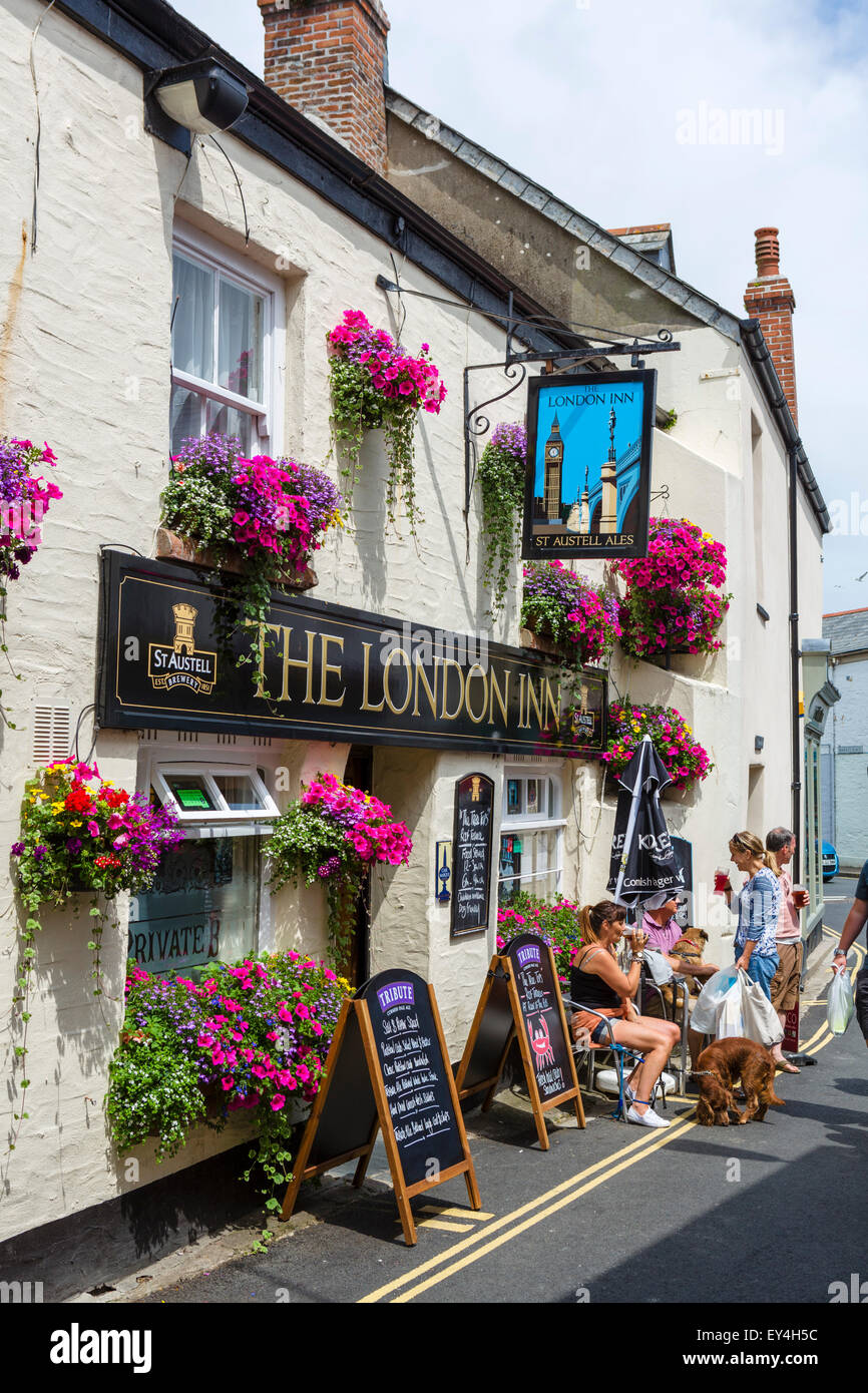 Il London Inn pub a Padstow, Cornwall, Regno Unito Foto Stock