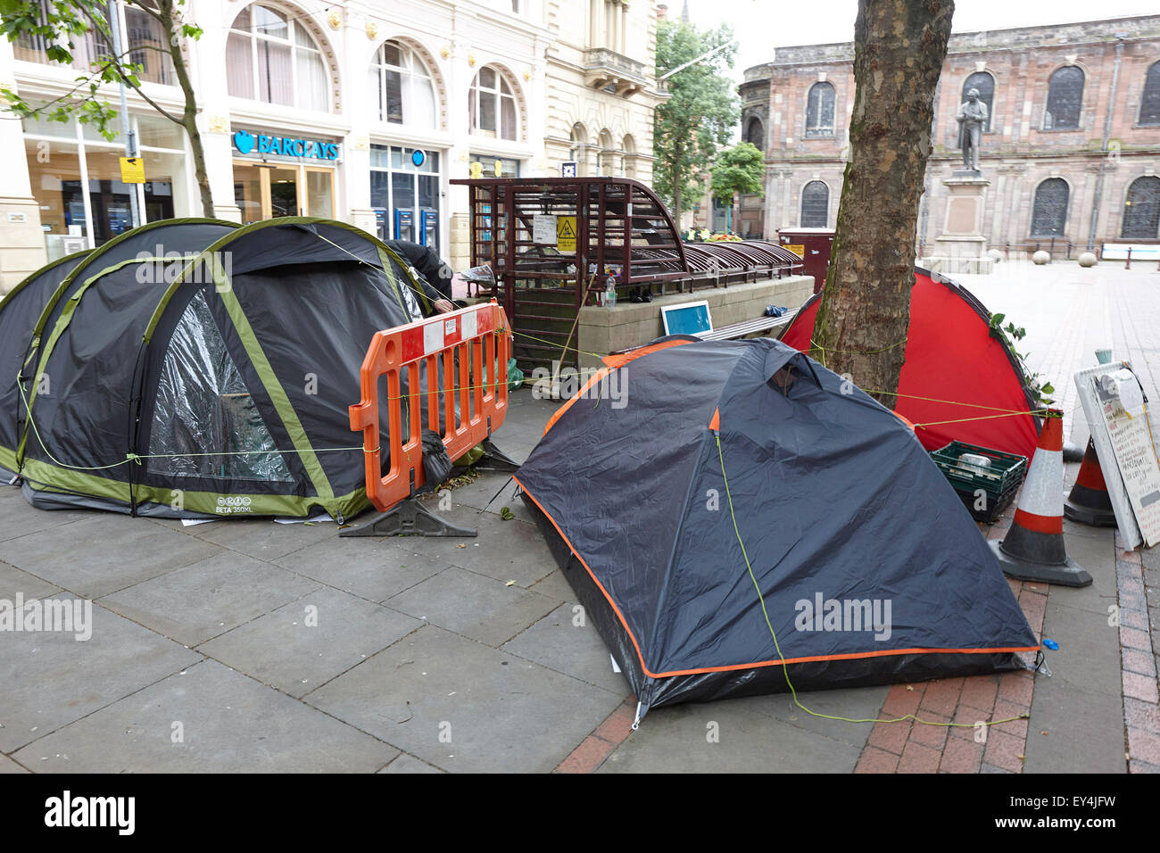 Manchester, Regno Unito. 21 Luglio, 2015. senzatetto protesta in Manchester UK Credit: Radharc Immagini/Alamy Live News Foto Stock