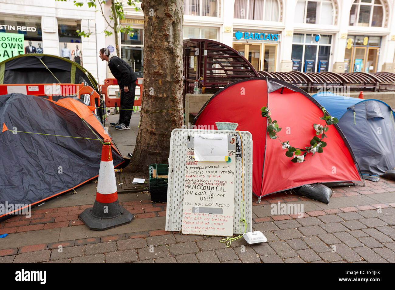 Manchester, Regno Unito. 21 Luglio, 2015. senzatetto protesta in Manchester UK Credit: Radharc Immagini/Alamy Live News Foto Stock