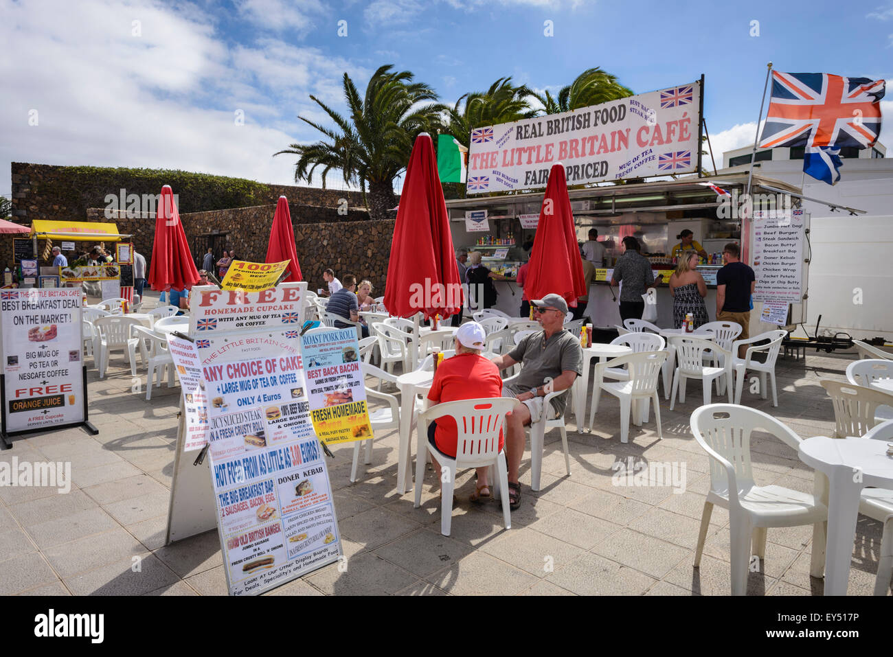 La piccola Bretagna Cafe a Teguise il mercato di domenica. Foto Stock