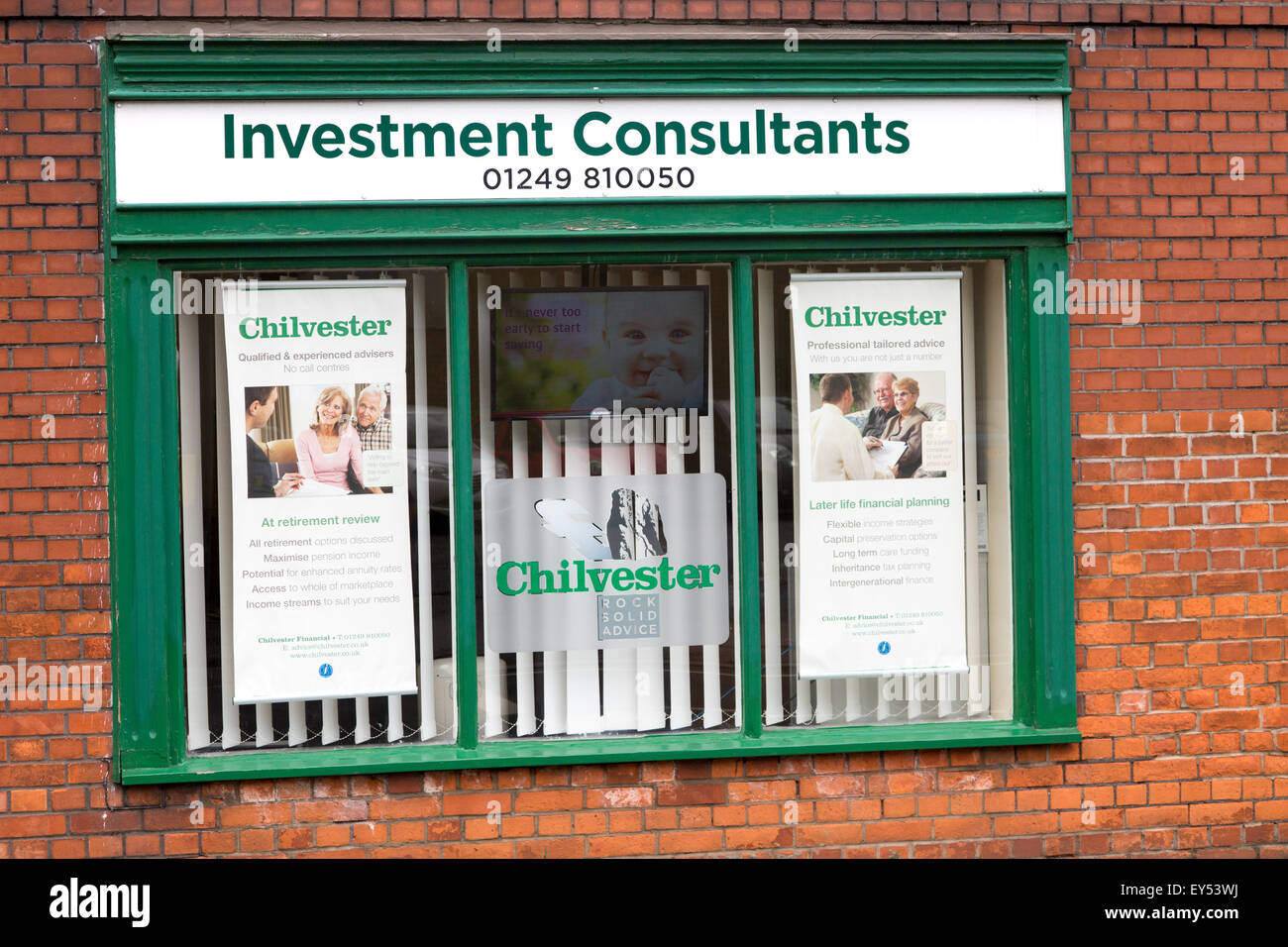 Chilvester consulenti in investimenti shop, Calne, Wiltshire, Inghilterra, Regno Unito Foto Stock