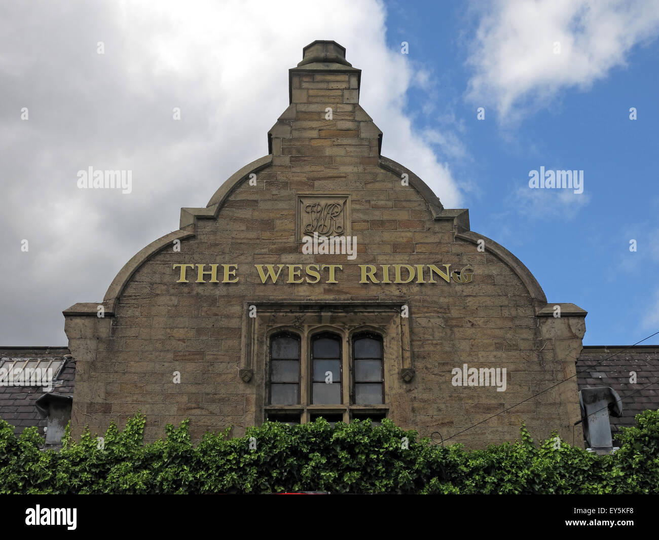 West Pub di equitazione, Dewsbury stazione ferroviaria, West Yorkshire, Inghilterra, Regno Unito Foto Stock