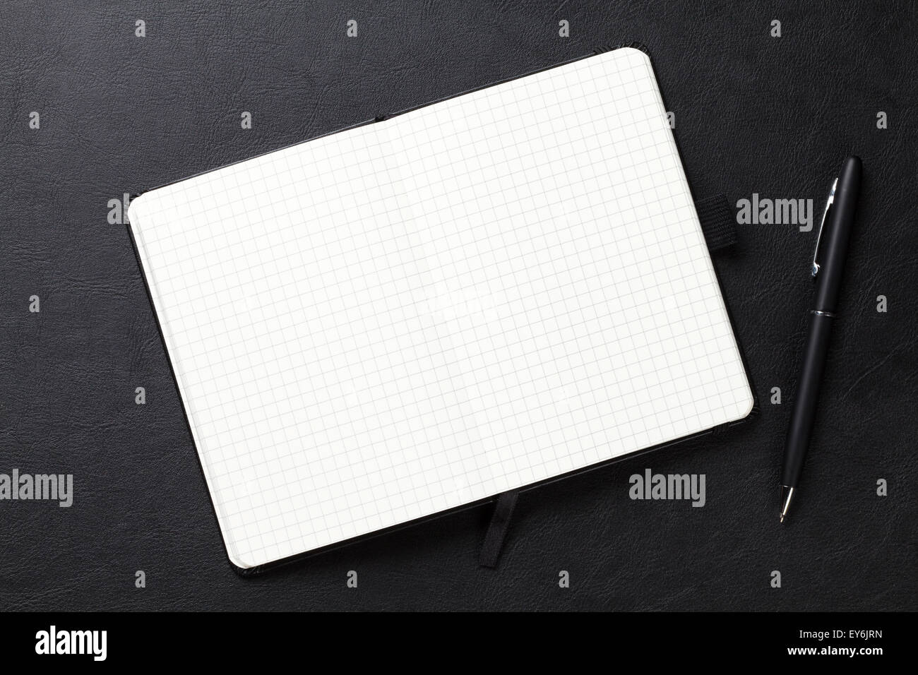 Piano scrivania in pelle immagini e fotografie stock ad alta risoluzione -  Alamy