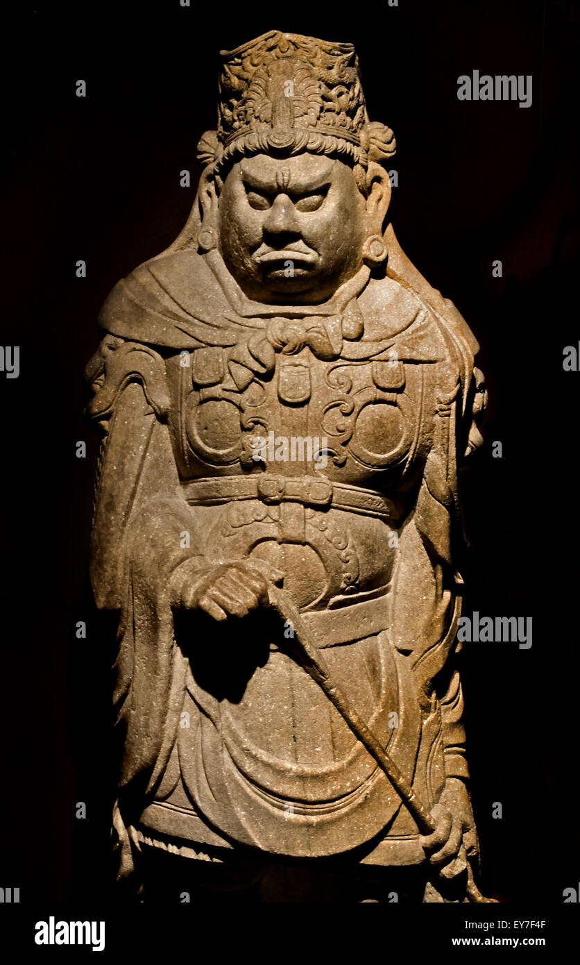 Pietra Lokapala Song Dynasty ANNUNCIO 960-1279 al Museo di Shanghai di Antica Arte Cinese Cina ( Lokapāla guardiano del mondo ha diversi usi a seconda se si è trovato in un indù o contesto buddista. ) Foto Stock