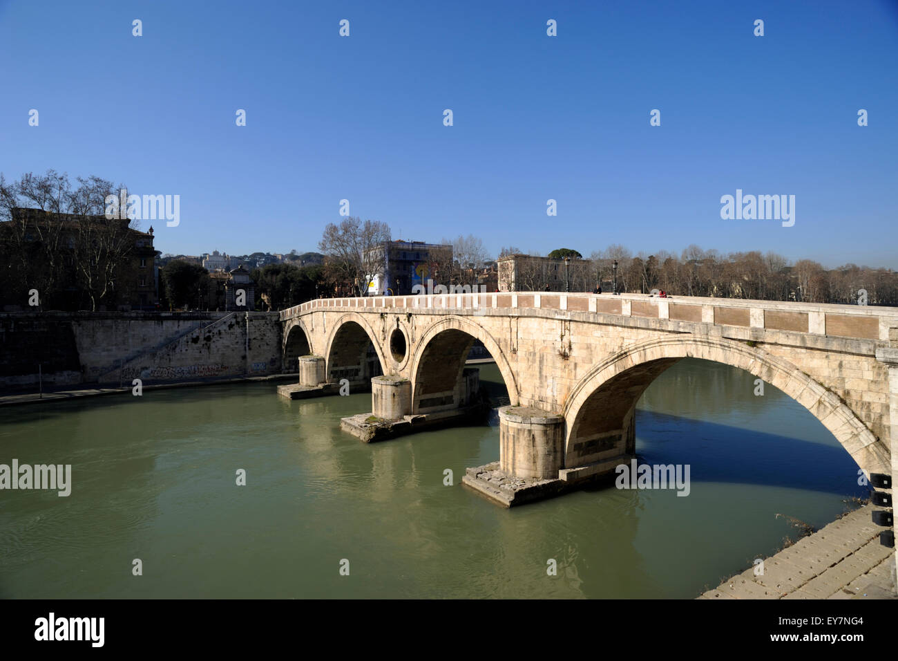 Italia, Roma, Tevere, Ponte Sisto Foto Stock