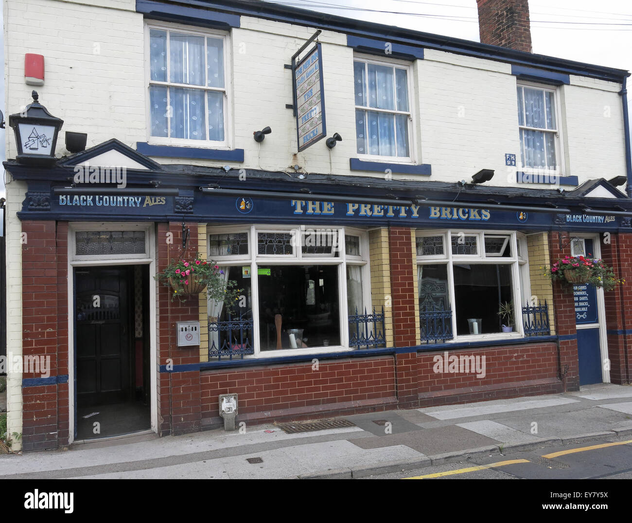 Il grazioso pub di mattoni, Walsall, Black Country, West Midlands, England, Regno Unito Foto Stock