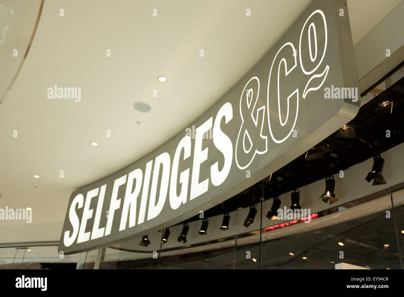Dal grande magazzino Selfridges al Centro Commerciale per lo shopping Bullring in Birmingham City Centre Foto Stock