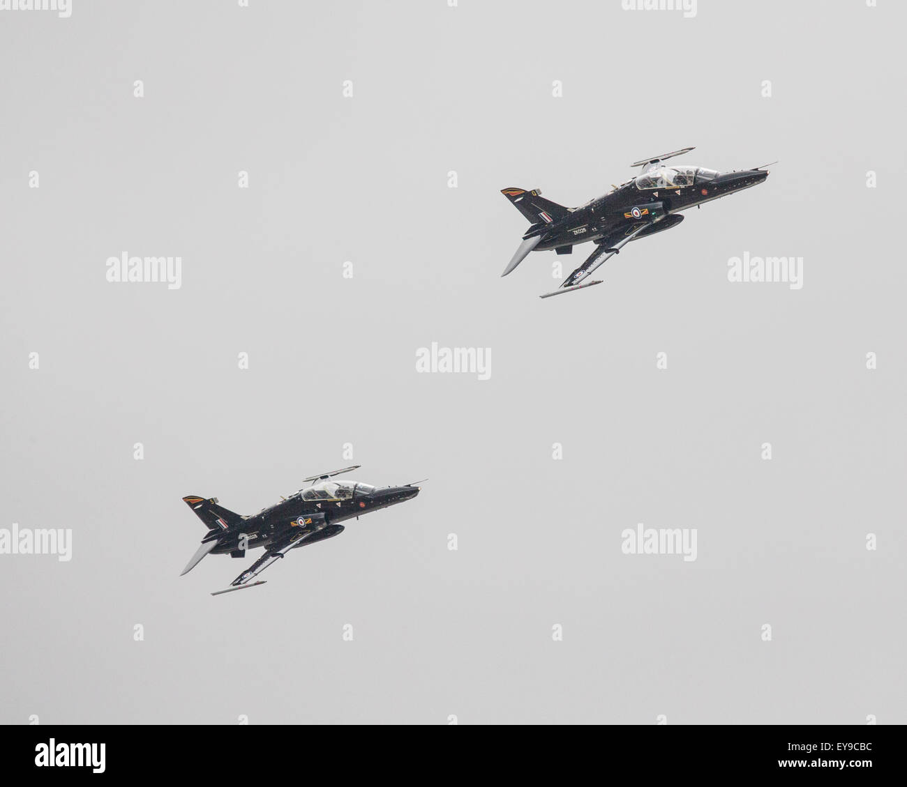 La RAF Hawk T2 Ruolo Demo Team battenti al 2015 Royal International Air Tattoo Foto Stock