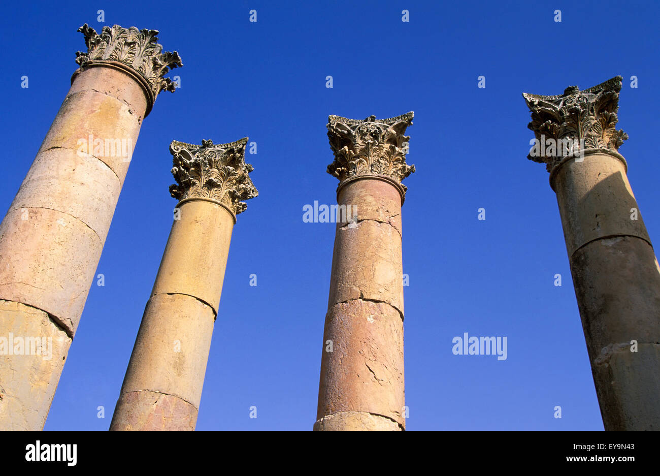 Quattro colonne a Jerash, Close Up Foto Stock