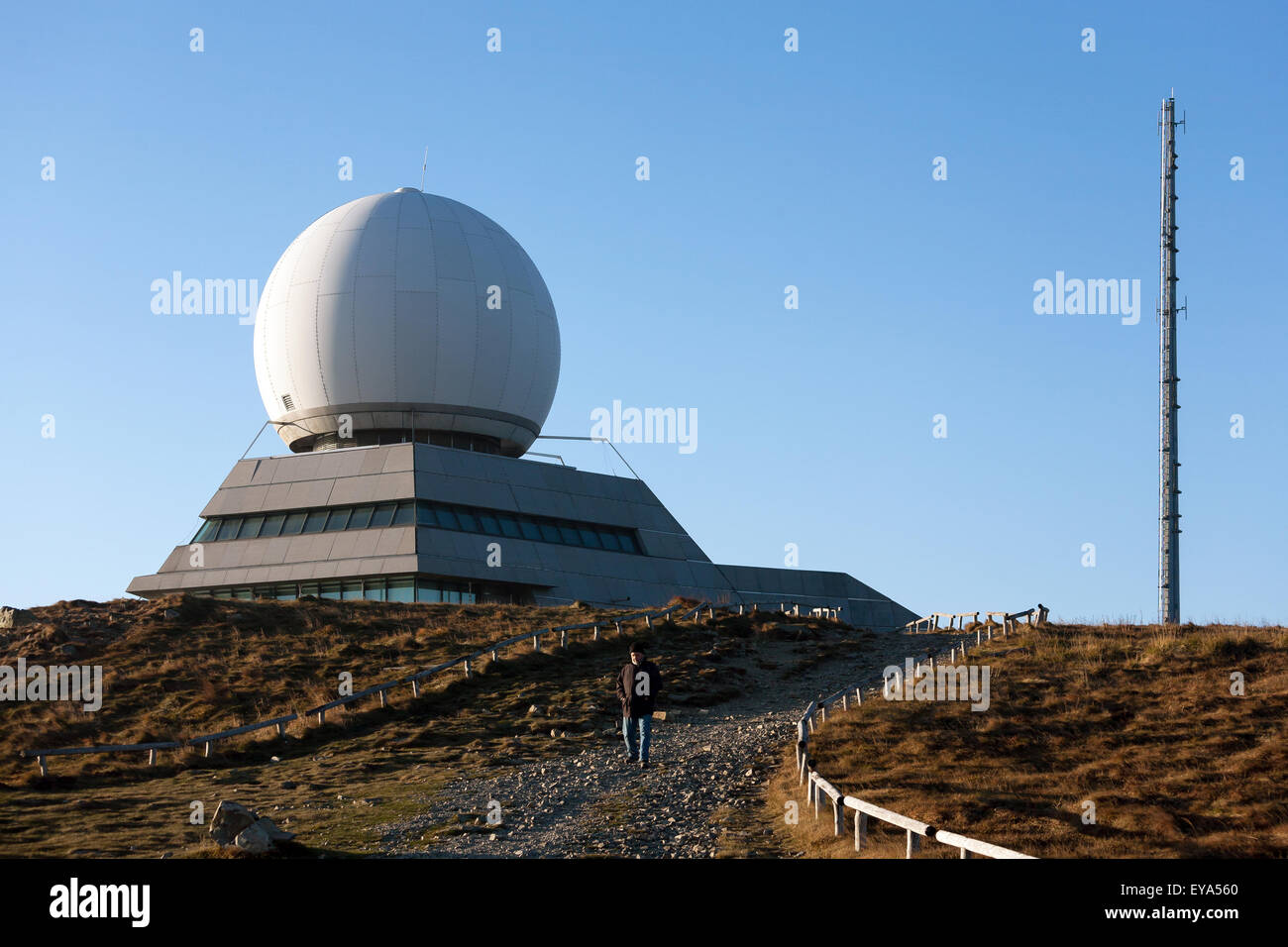 Geishausen, Francia, stazione radar sul vertice del Grand Ballon Foto Stock