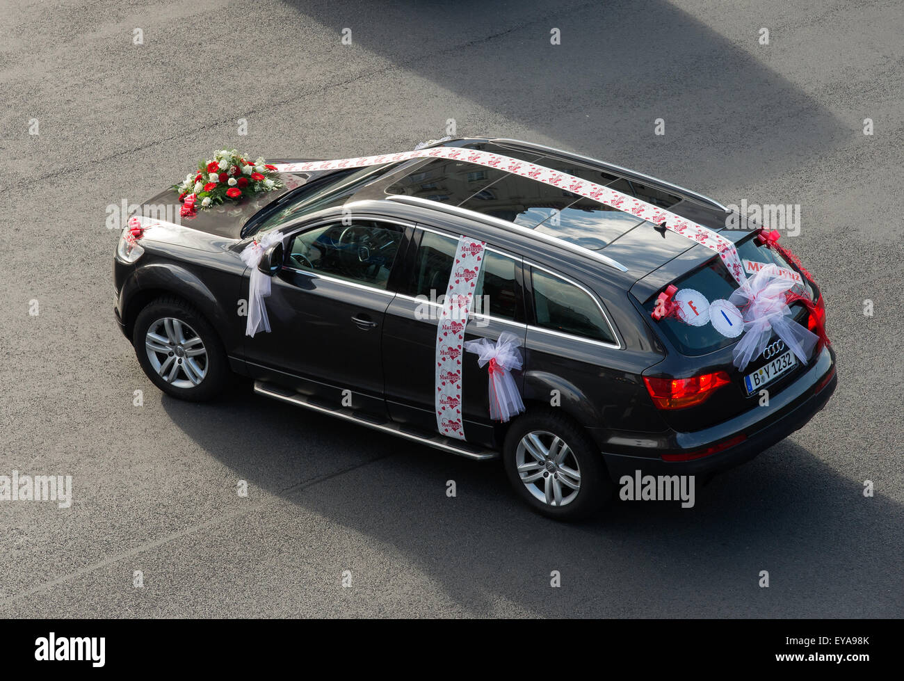 Berlino, Germania, auto di un bagno turco party di nozze in Berlin-Wedding Foto Stock
