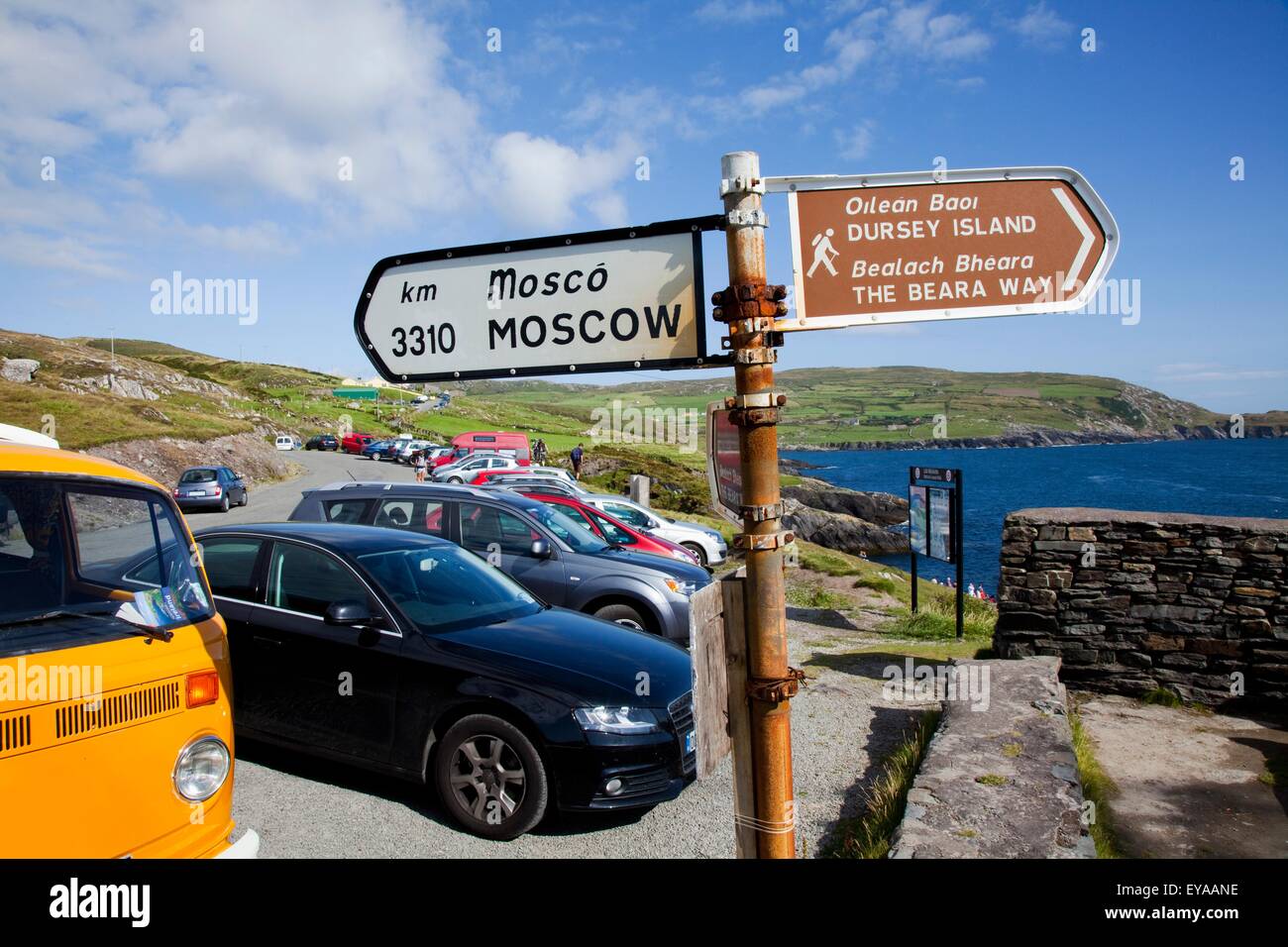 Parcheggio alla stazione della funivia vicino Dursey Island; nella contea di Cork, Irlanda Foto Stock