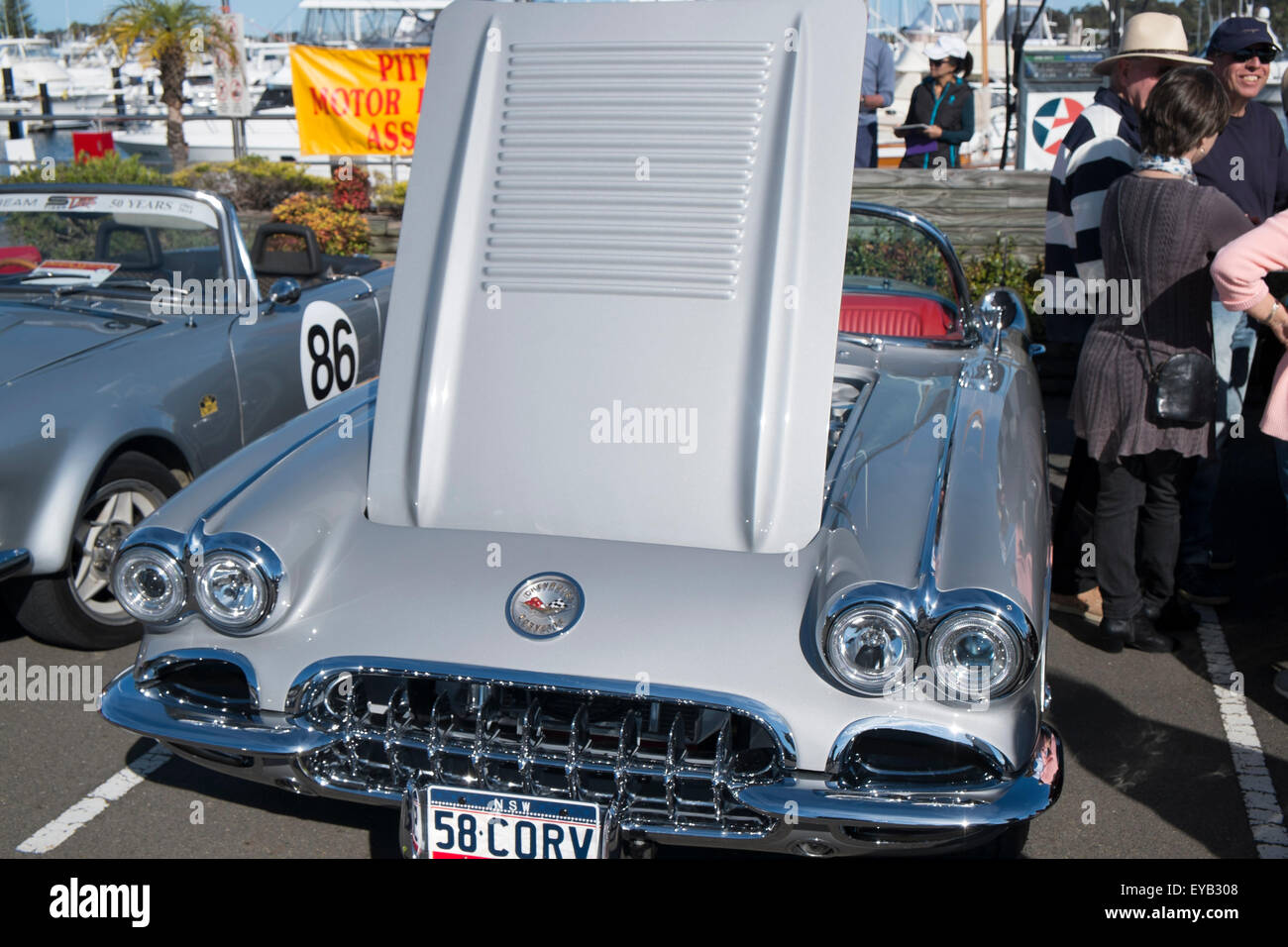 Sydney, Australia. 26 Luglio, 2015. Nella foto 1958 Chevrolet Corvette Convertibile con rosso interni in pelle. Credit: modello10/Alamy Live News Foto Stock