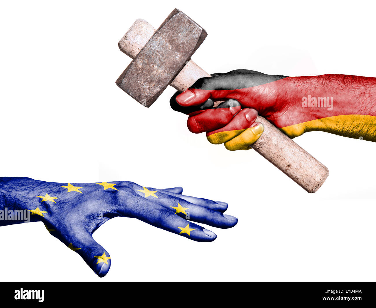 Bandiera della Germania sovrastampato su una mano che tiene un martello pesante di colpire una mano che rappresentano l'Unione europea. Immagine concettuale fo Foto Stock